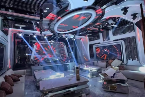 渭南新人必看KTV招聘,2025高薪机遇唾手可得